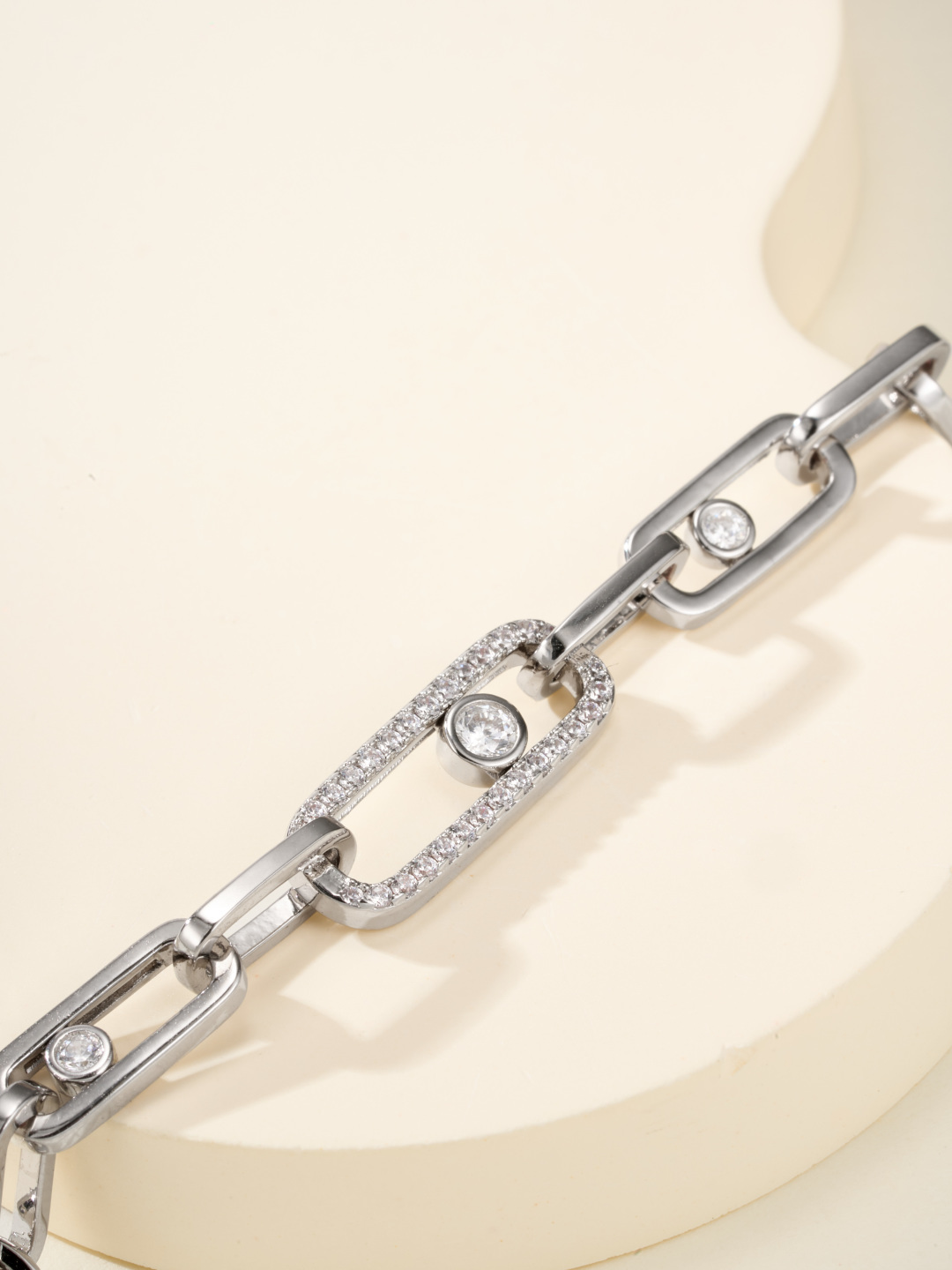 Messika Move Link bracelet Yellow gold with clear diamonds White gold with clear diamonds 19cm