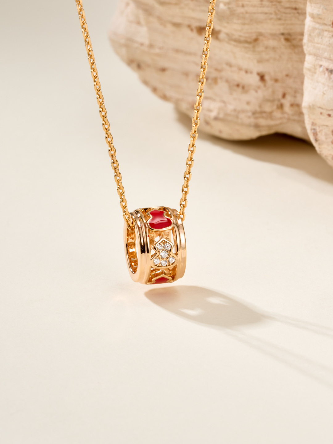 Qeelin Wulu necklace 18k rose gold red enamel diamond 42cm