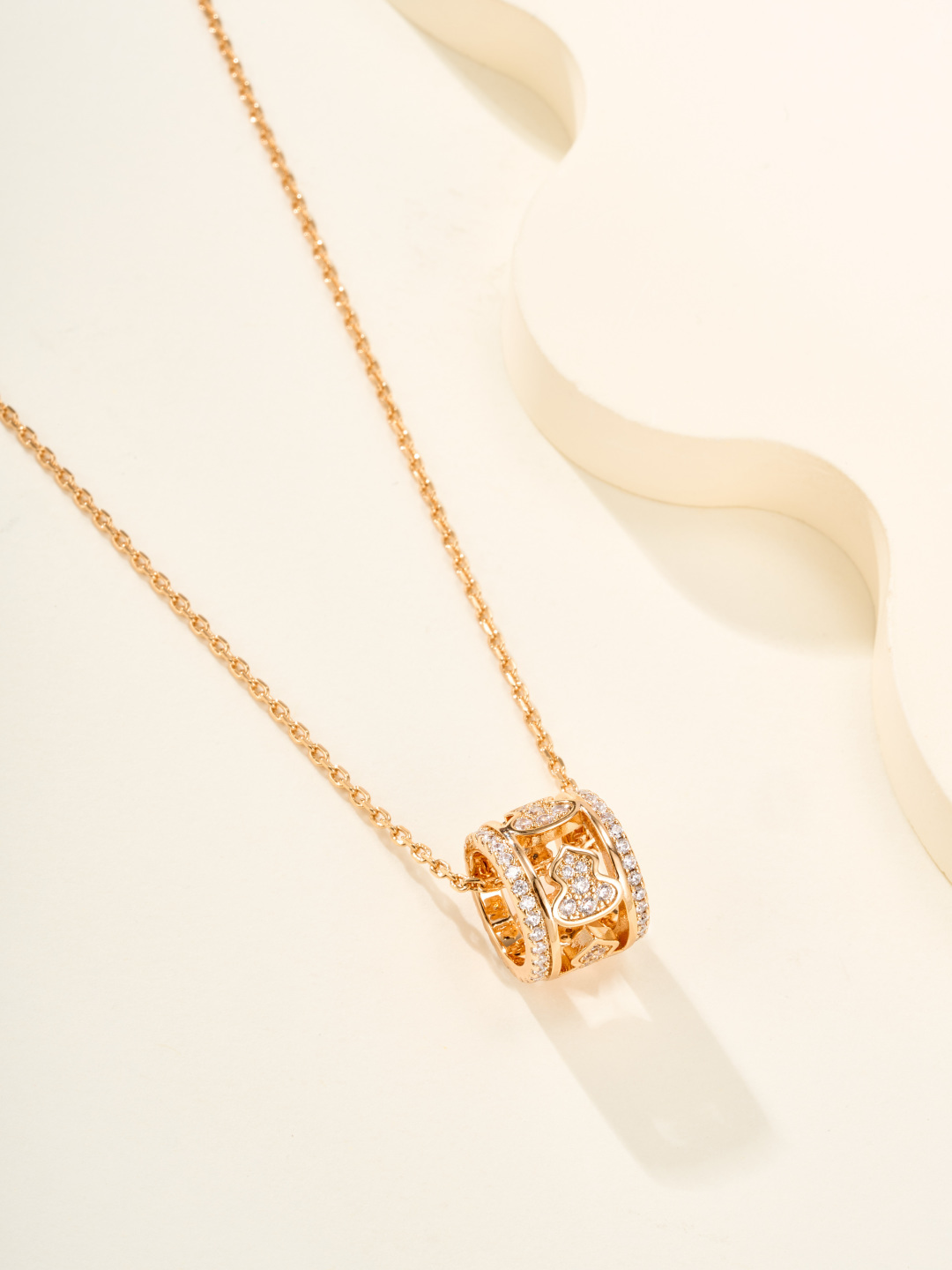 Qeelin Wulu necklace 18K rose gold with clear diamonds 18K white gold with clear diamonds 42cm