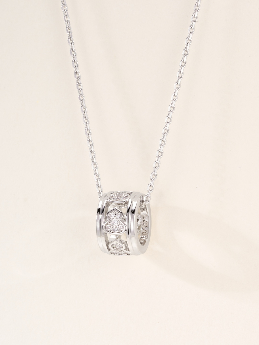 Qeelin Wulu Gourd necklace 18K yellow gold with clear diamonds 18K white gold with clear diamonds 45cm
