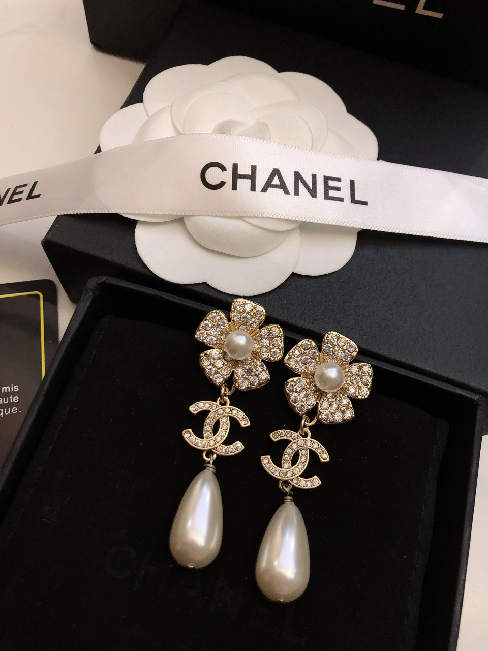 Chanel CC Camellia Teardrop Pearl Drop Earrings earrings Gold-tone metal clear crystal white pearl 4 5cm drop length