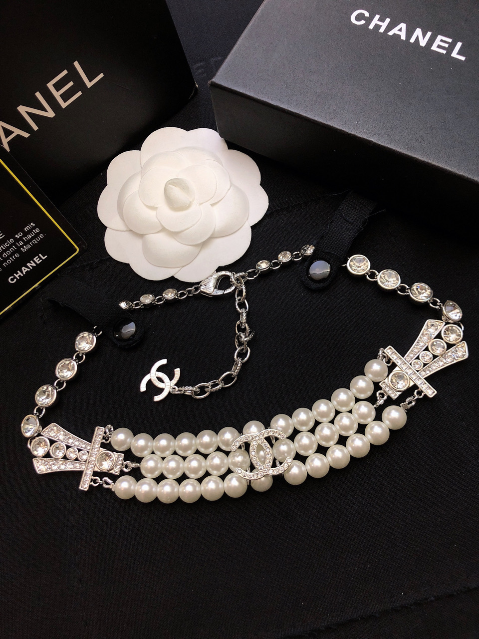 Chanel CC Logo Multi-Strand Pearl Crystal Choker necklace Silver-tone metal white faux pearls clear crystals 38cm with 5cm extender chain