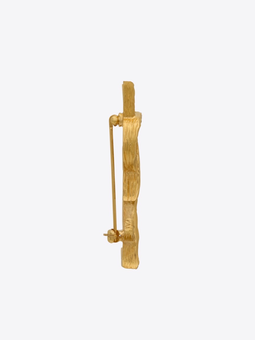 Saint Laurent Cassandre Twisted Monogram Brooch brooch gold tone metal no gemstones 4 5cm height
