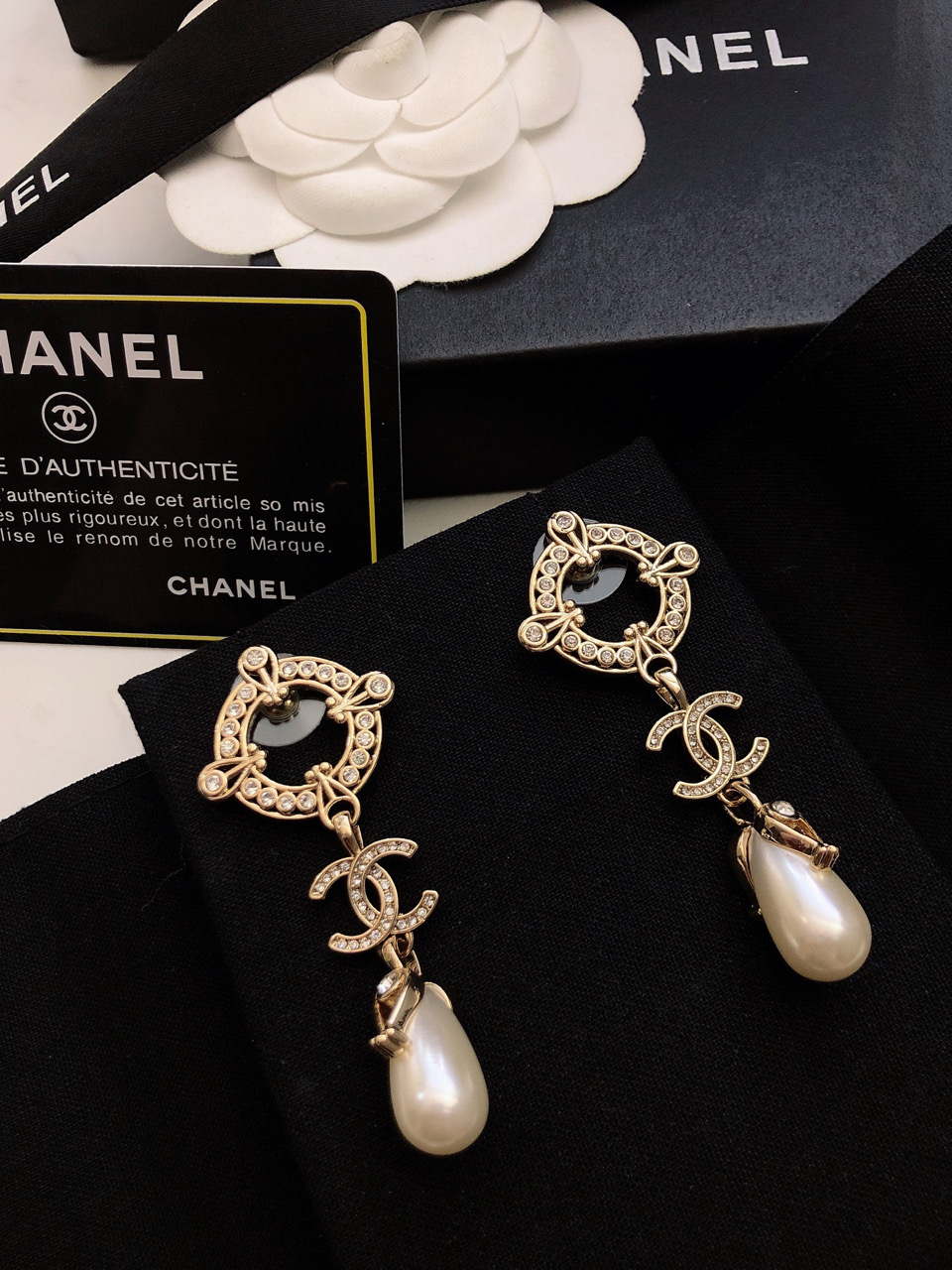 Chanel CC Logo Pearl Drop Earrings earrings Champagne gold metal clear crystal white pearl 4 5cm drop length