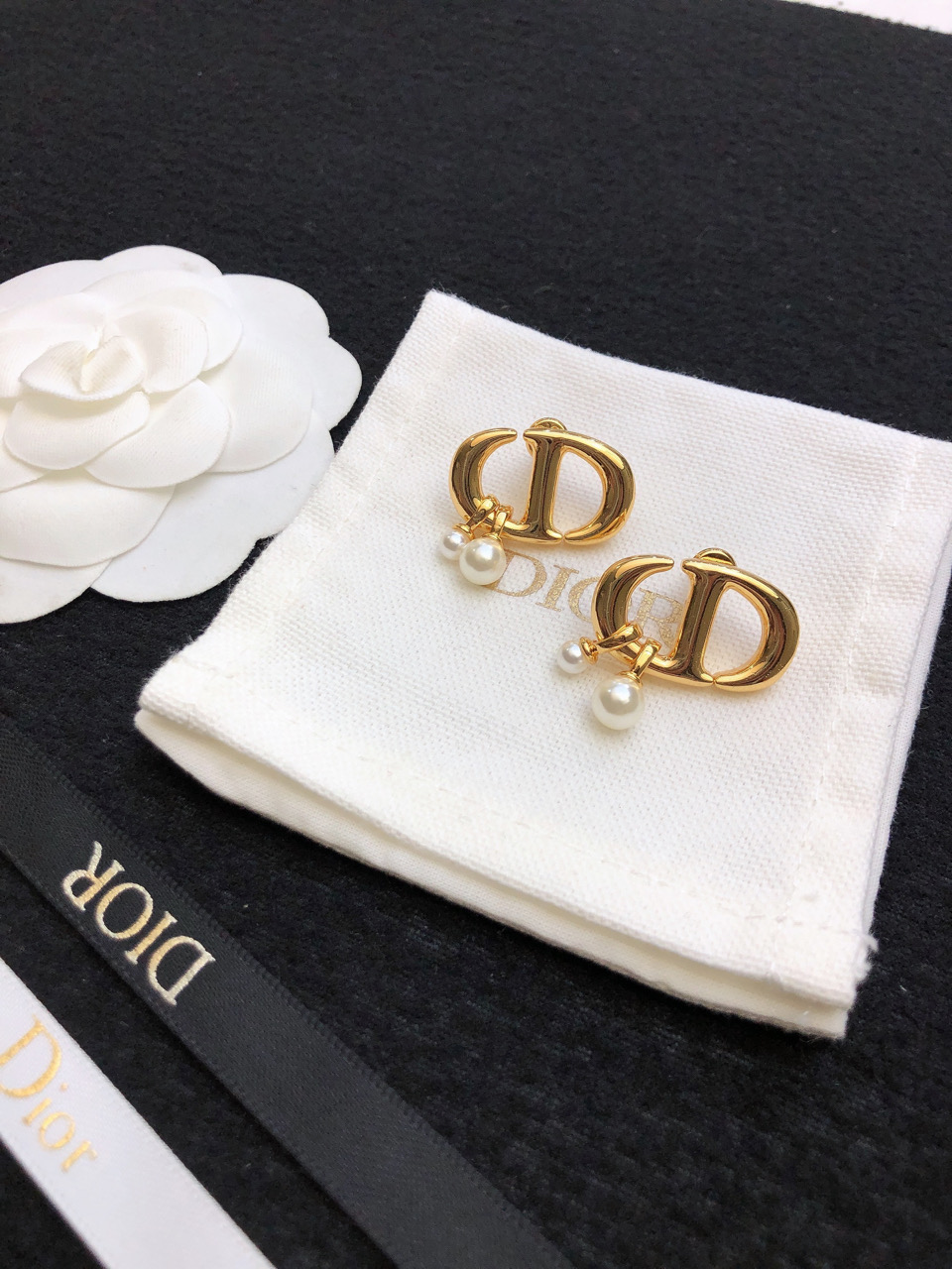 Dior CD Logo Pearl Drop earrings Gold-tone metal with white pearl accents One Size