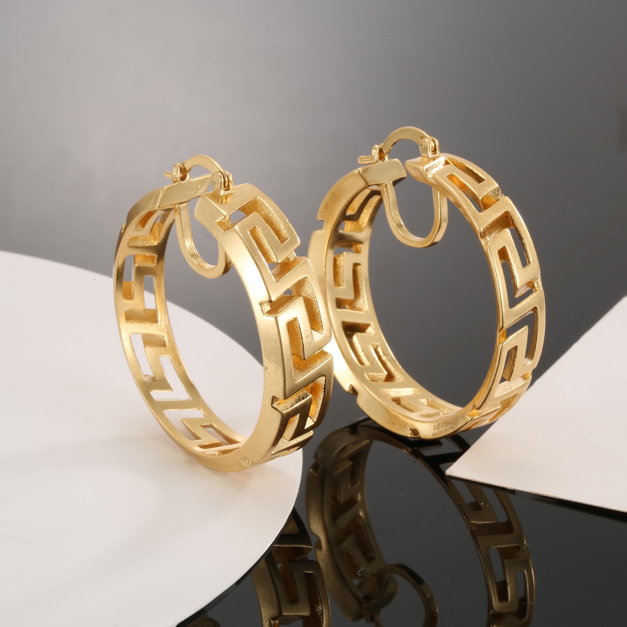 Luxury necklace
