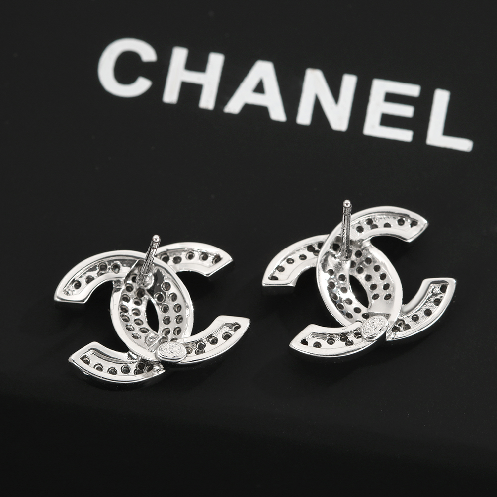 Chanel CC Logo Crystal Stud Earrings earrings silver-toned metal with clear crystal stones 1 5cm stud diameter