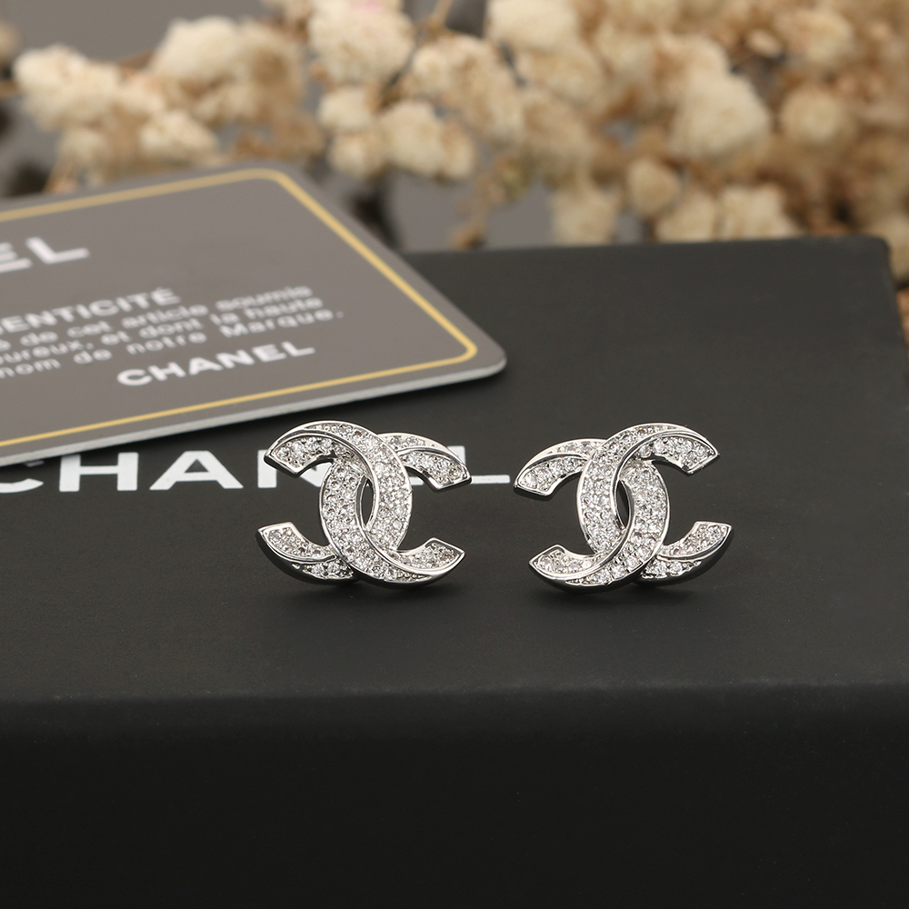 Chanel CC Logo Crystal Stud Earrings earrings silver-toned metal with clear crystal stones 1 5cm stud diameter